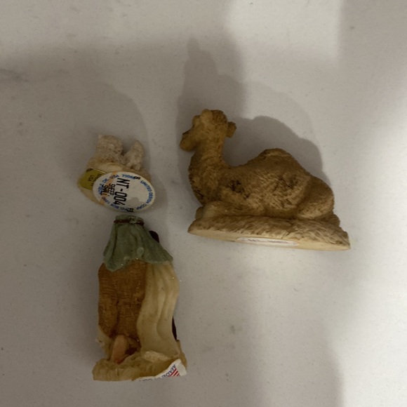 United design Corp. miniature nativity scene 9 pieces - Picture 13 of 14